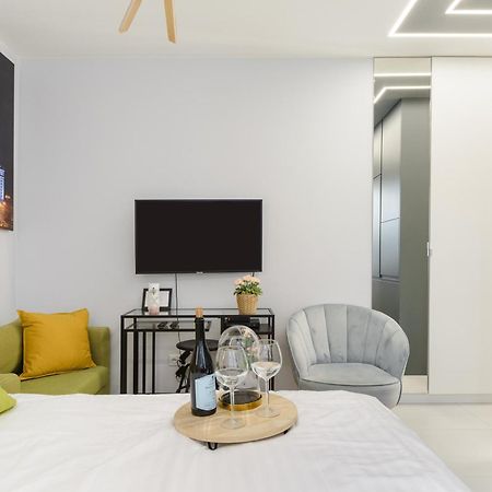 Lumina Cozy Studio In Center وارسو المظهر الخارجي الصورة
